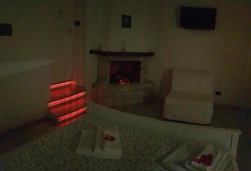 سوئیت جونیور با ماساژ آبی, Il Daviduccio Suite