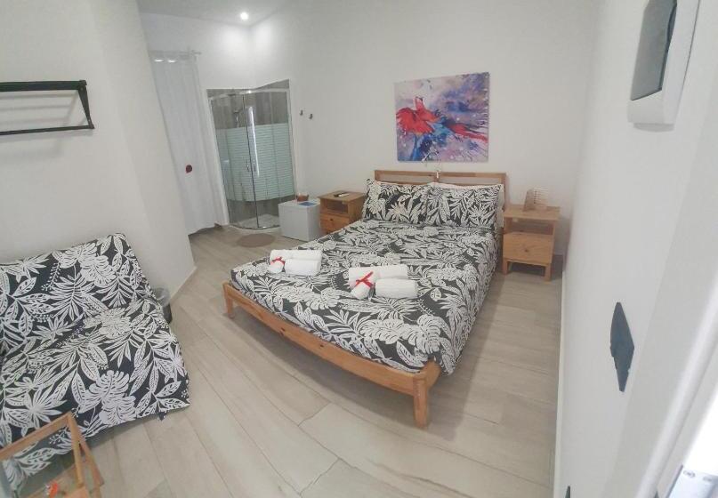 اتاق راحتی سه تخته, Il Daviduccio Suite