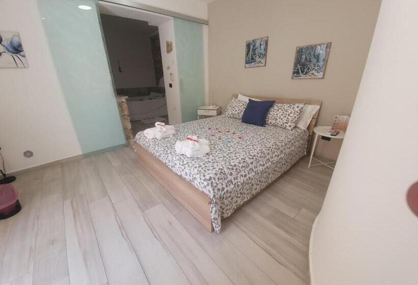 سوئیت با وان آب گرم, Il Daviduccio Suite