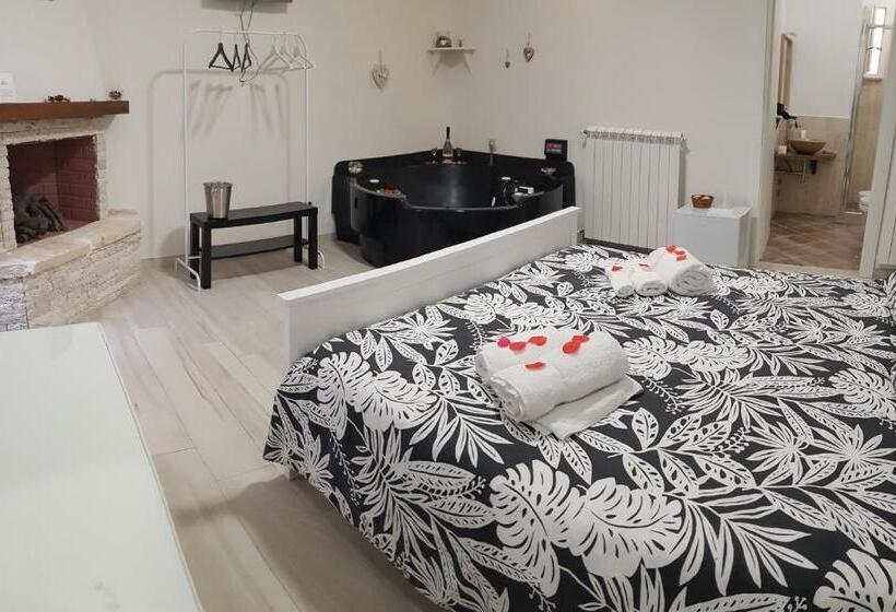 سوئیت جونیور با ماساژ آبی, Il Daviduccio Suite