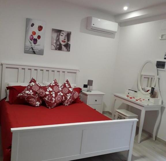 سوئیت جونیور با ماساژ آبی, Il Daviduccio Suite