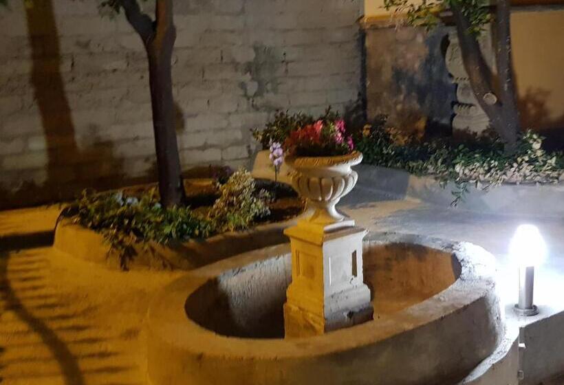 سوئیت با وان آب گرم, Il Daviduccio Suite