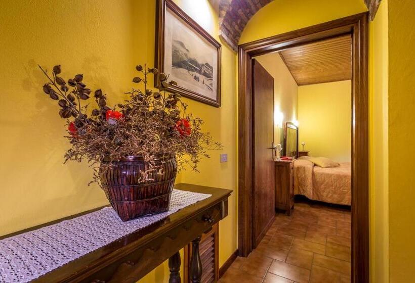 带2个卧室的高级公寓, Podere Casalino