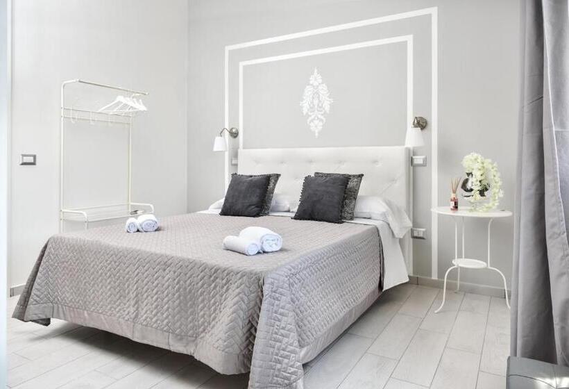 Номер Стандарт Вид на Сад, Insula House