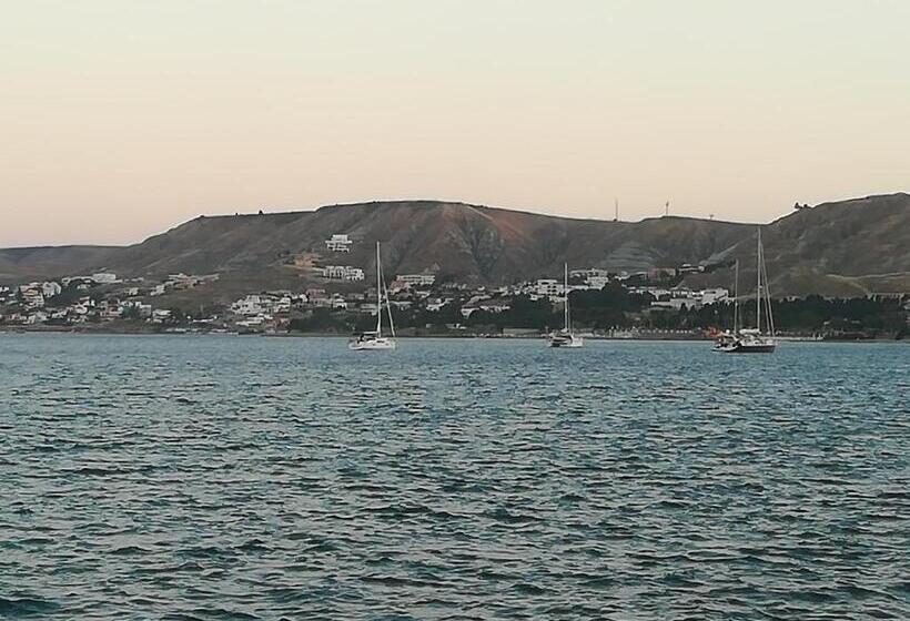 سوییت خانوادگی, Isabel