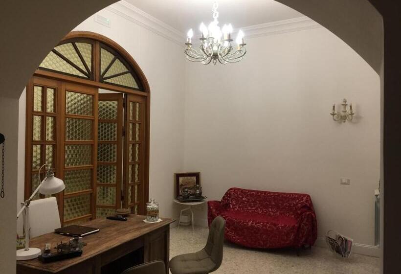 اتاق استاندارد چهار تخته, Villa Alemi