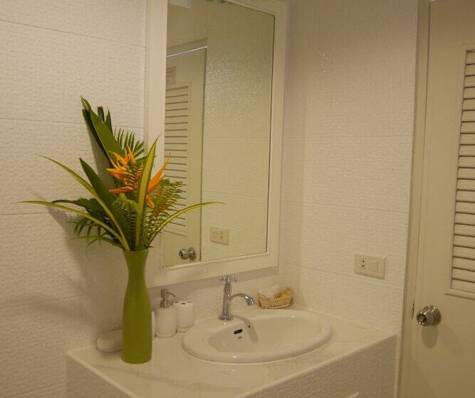 اتاق سوپریور سه تخته, Banpu Koh Chang Resort
