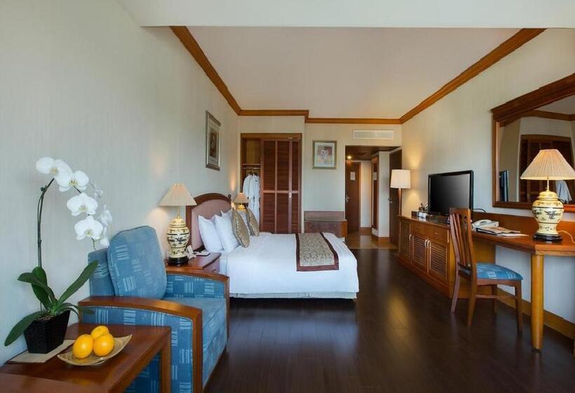 اتاق استاندارد با تخت بزرگ, Halong Plaza