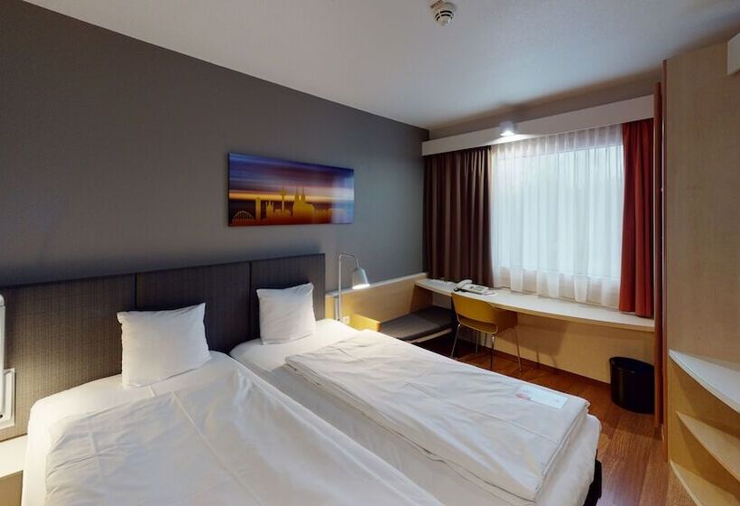 اتاق استاندارد, Ibis Hotel Köln Airport