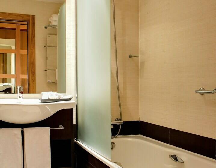 اتاق استاندارد, Oca Palacio De La Llorea Hotel & Spa