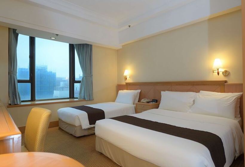 اتاق خانوادگی, Ramada Hong Kong Grand View
