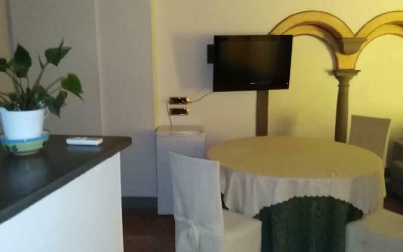Suite with lake view, B&b La Forcella