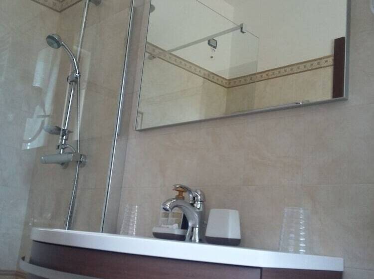 Номер Стандарт Вид на Горы, B&b Itufi
