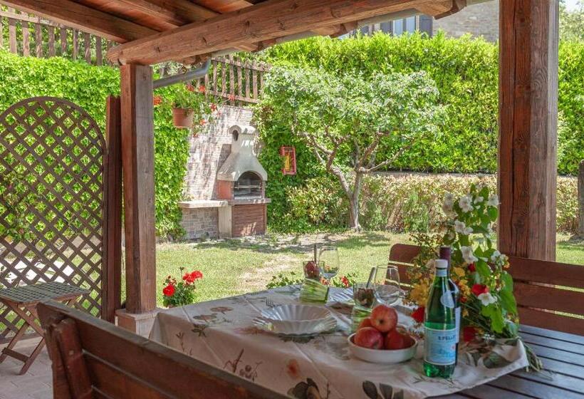 اتاق استاندارد سه نفره, Agriturismo Le Dolci Colline