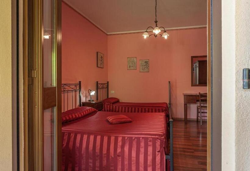 اتاق استاندارد چهار تخته, Agriturismo Le Dolci Colline