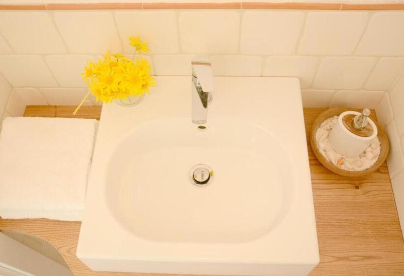スタンダードインサイドビュールーム, Casale Del Gelso
