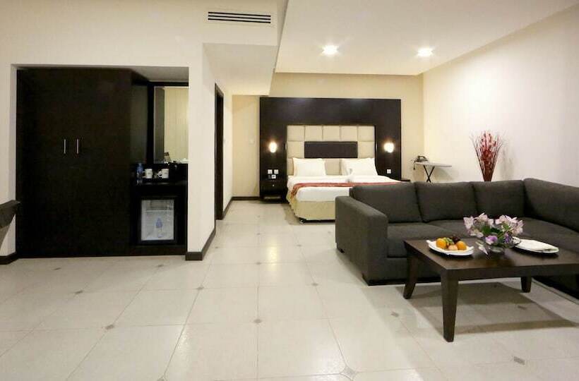 اتاق لوکس, Haffa House