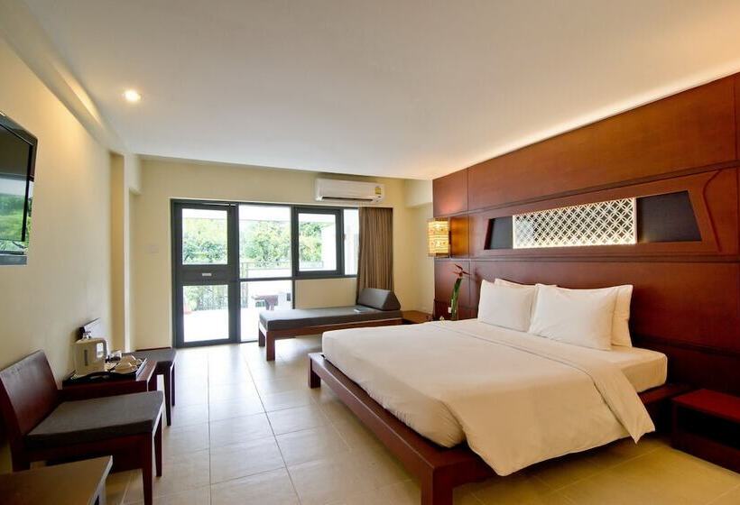 Номер Deluxe, Sunshine Garden Resort