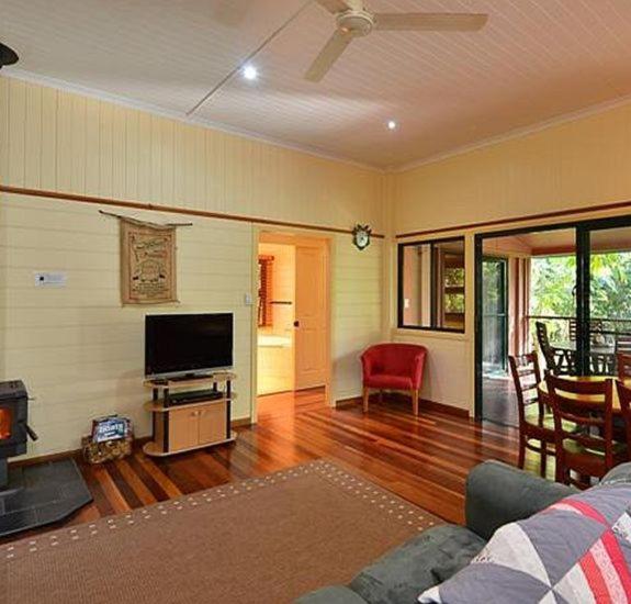 Apartamento 1 Dormitório com Sacada, Williams Lodge