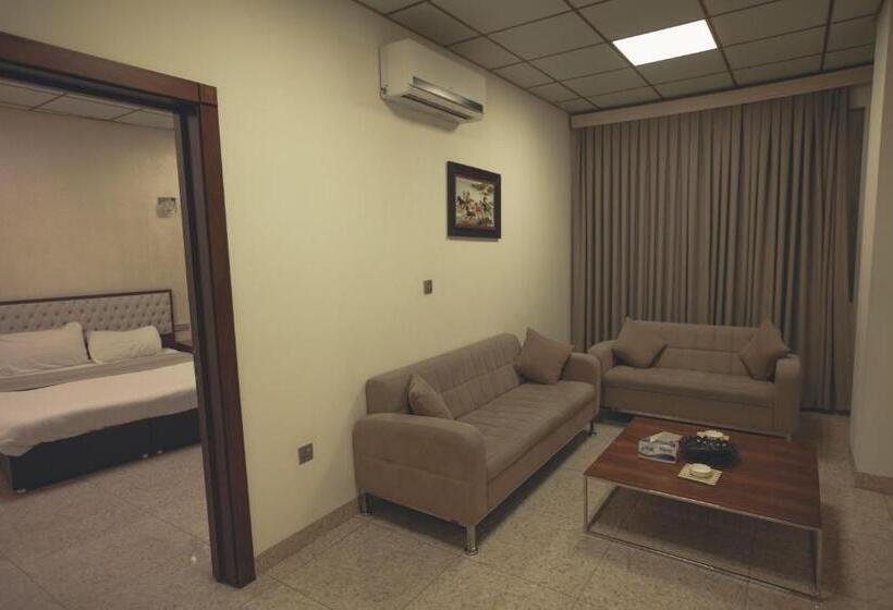 آپارتمان سوپریور 1 خوابه, Rzgari Taza Salim Street