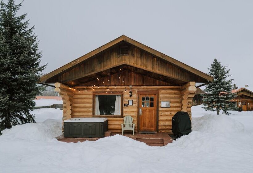 キャビン, Glacier House Hotel & Resort