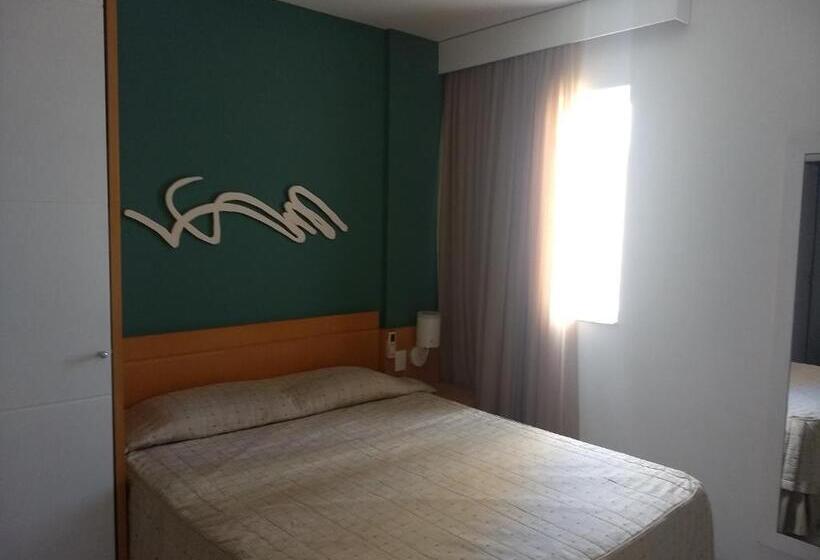 Апартаменты 1 Спальня, Bristol Praia Do Canto Apart