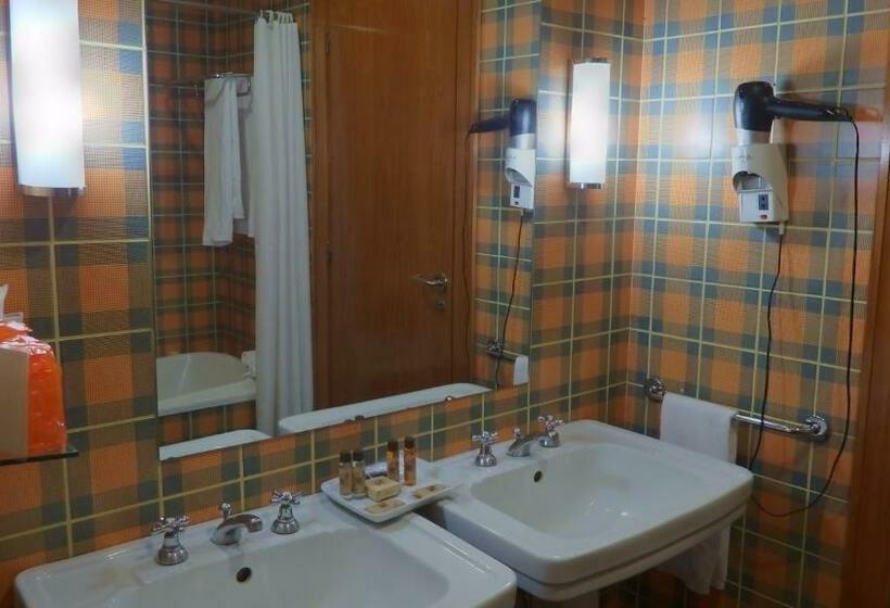 Номер Стандартный с Видом, Golden Tulip Caramulo