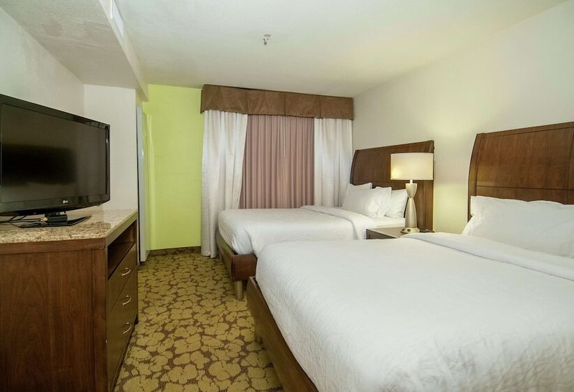 Junior Suite, Wyndham Garden New Orleans Airport