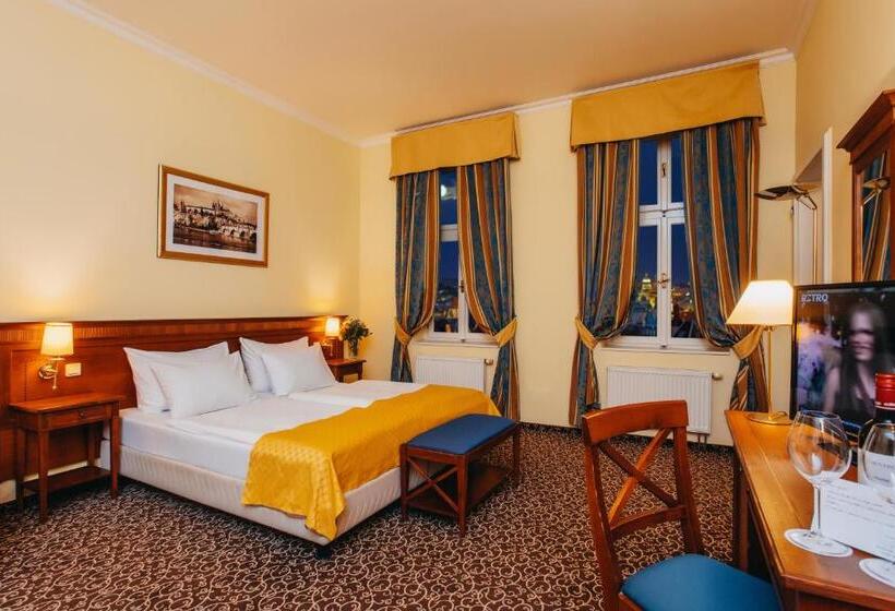 Quarto Estandar, Louis Leger   Czech Leading Hotels