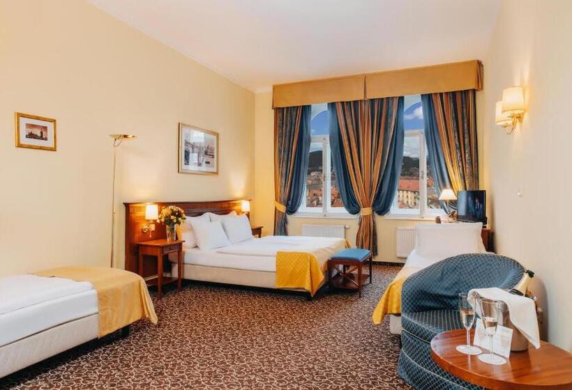 Quarto Quádruplo Estandar, Louis Leger   Czech Leading Hotels
