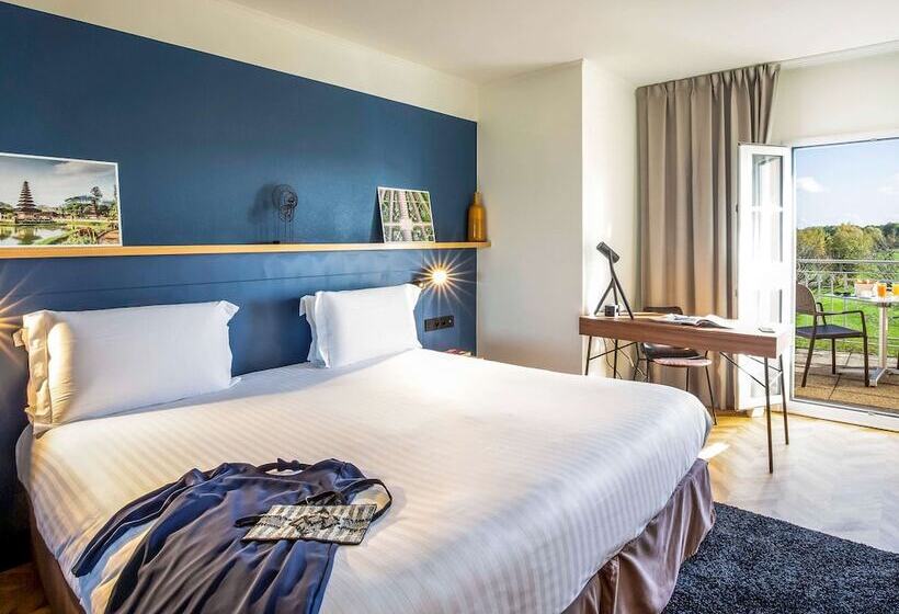 Номер Престиж, Mercure Chantilly Resort & Conventions