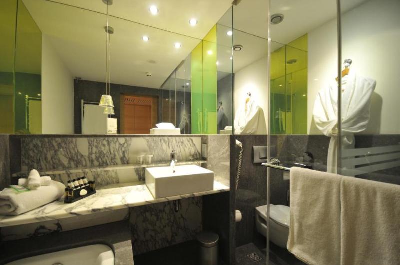 غرفة ديلوكس مطلة على حمام السباحة, Nikopolis
