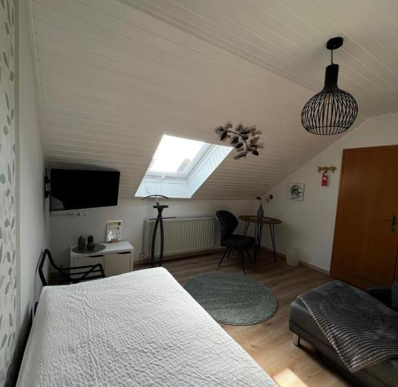 标准单人间, Landgasthof Kanz