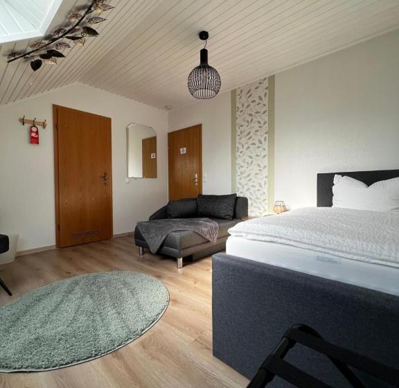 标准单人间, Landgasthof Kanz