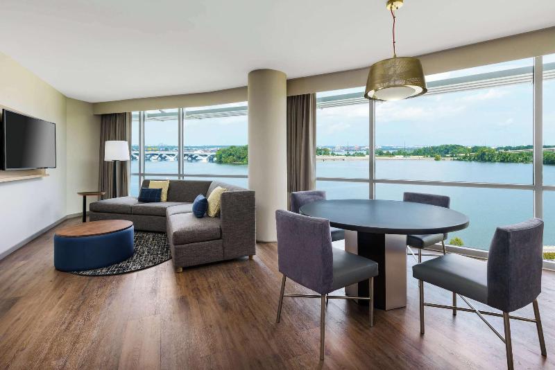 身障者適用スイートルーム, Hyatt Place National Harbor