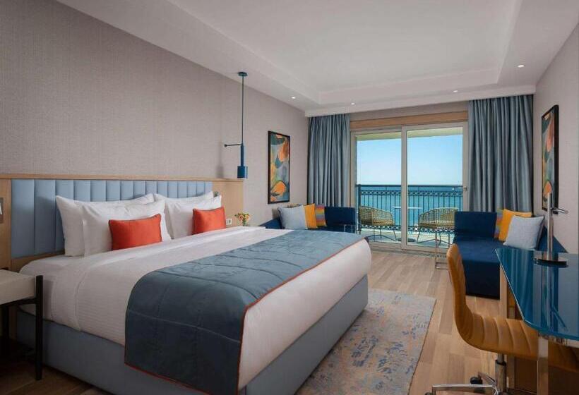 اتاق لوکس با تخت بزرگ, Rixos Water World Aktau   Theme Park Free Access