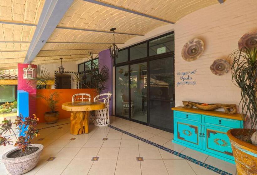 اتاق لوکس با چشم‌انداز استخر, Boutique Casa Copal