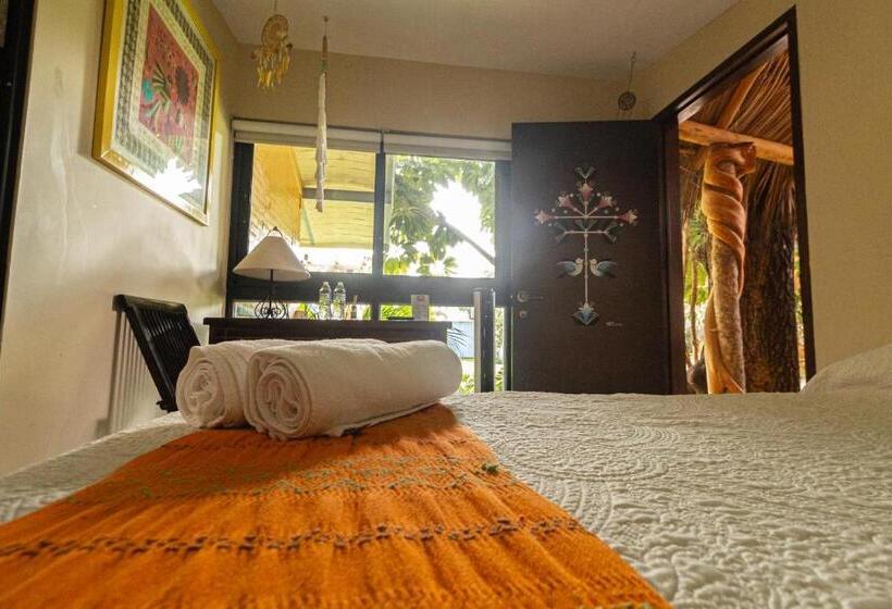 اتاق اکونومی, Boutique Casa Copal