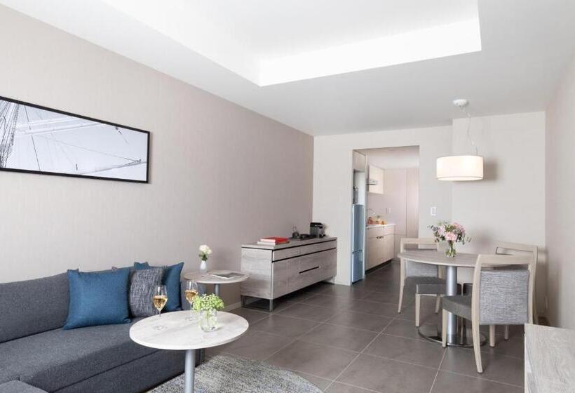 Люкс с Видом, Oakwood Suites Yokohama
