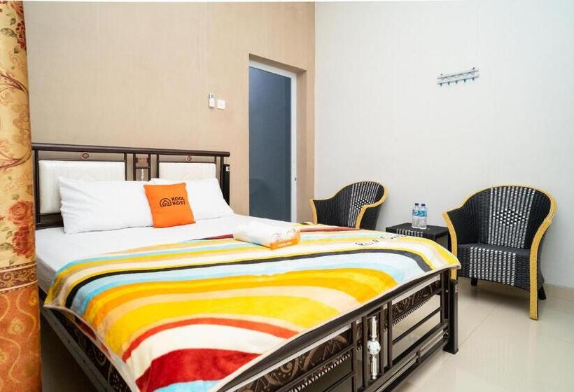 Номер Deluxe, Koolkost Syariah Near Transmart Tegal