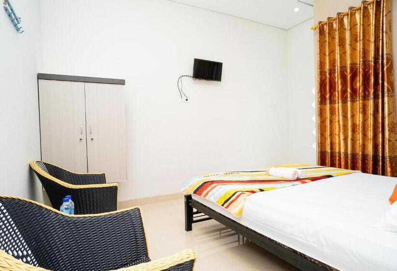 Номер Deluxe, Koolkost Syariah Near Transmart Tegal
