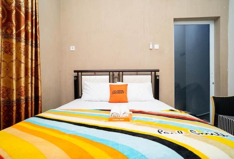 Номер Deluxe, Koolkost Syariah Near Transmart Tegal