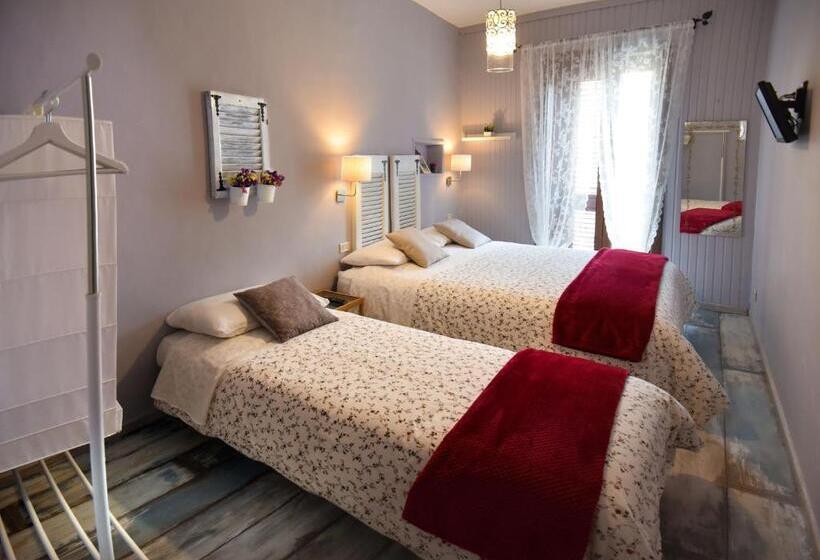 اتاق استاندارد سه نفره, Pensione Oliva