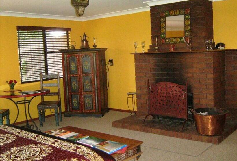 스탠다드 룸 킹사이즈 침대, Gumtree On Gillies Bed And Breakfast