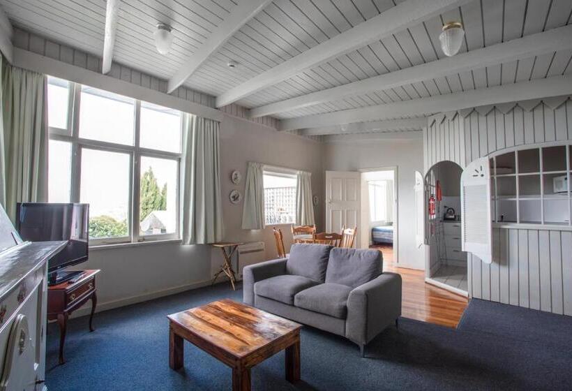 Дом 1 Спальня, Battery Point Manor