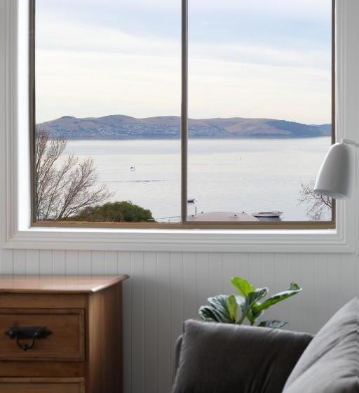 Апартаменты 1 Спальня, Battery Point Manor
