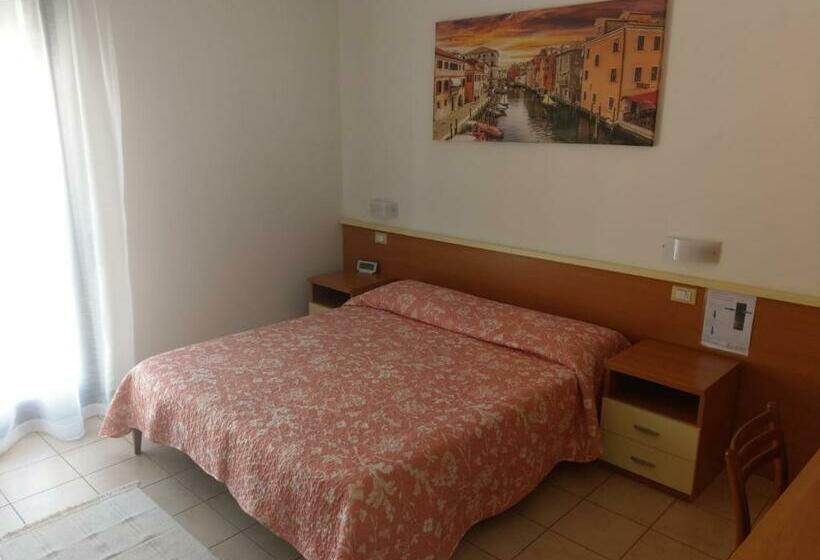 Quarto Estandar, Bar Moro 1963