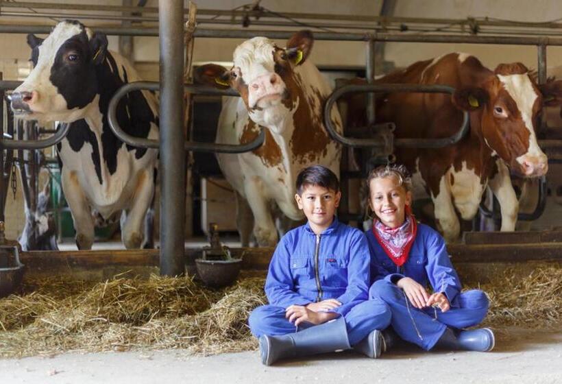 چادر با خدمات رفاهی استاندارد, Landrijk De Reesprong Boerderij
