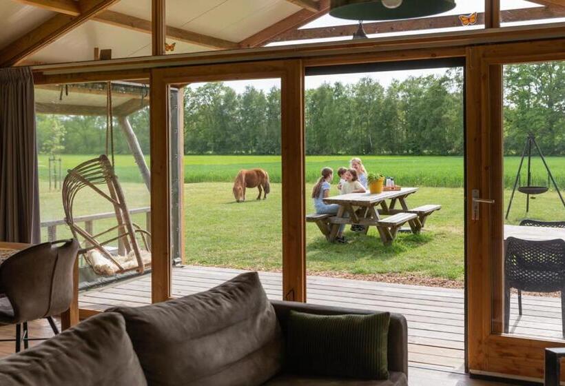 چادر با خدمات رفاهی استاندارد, Landrijk De Reesprong Boerderij