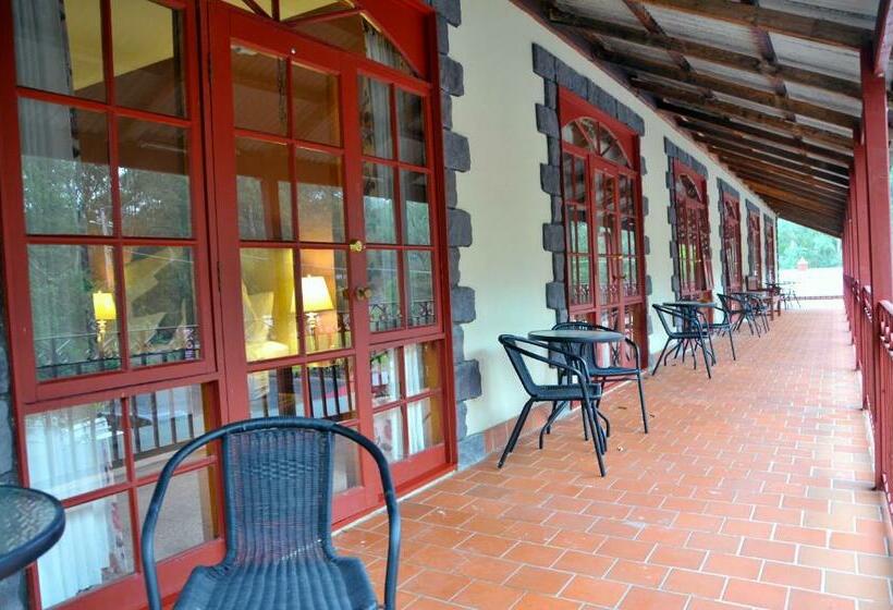 Номер Премиум, Black Spur Inn